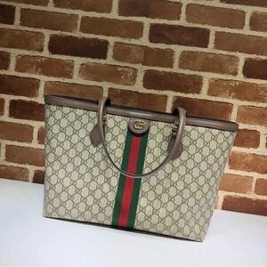Gucci Beige Tote with Green and Red Stripe